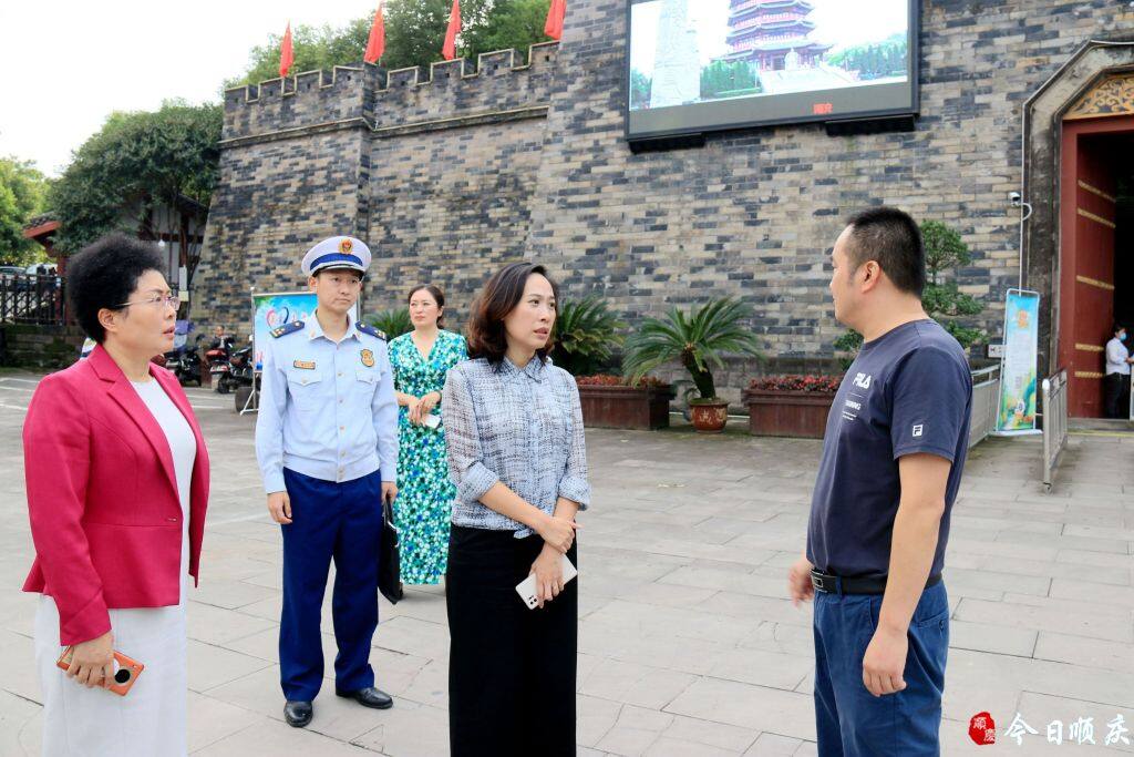 长假来临 区委副书记孔北川去了这些地方.